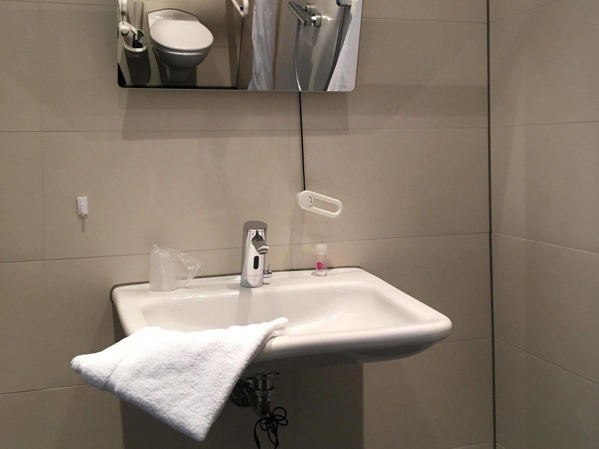 Hotel Smartino Σβέμπις Χαλ Εξωτερικό φωτογραφία